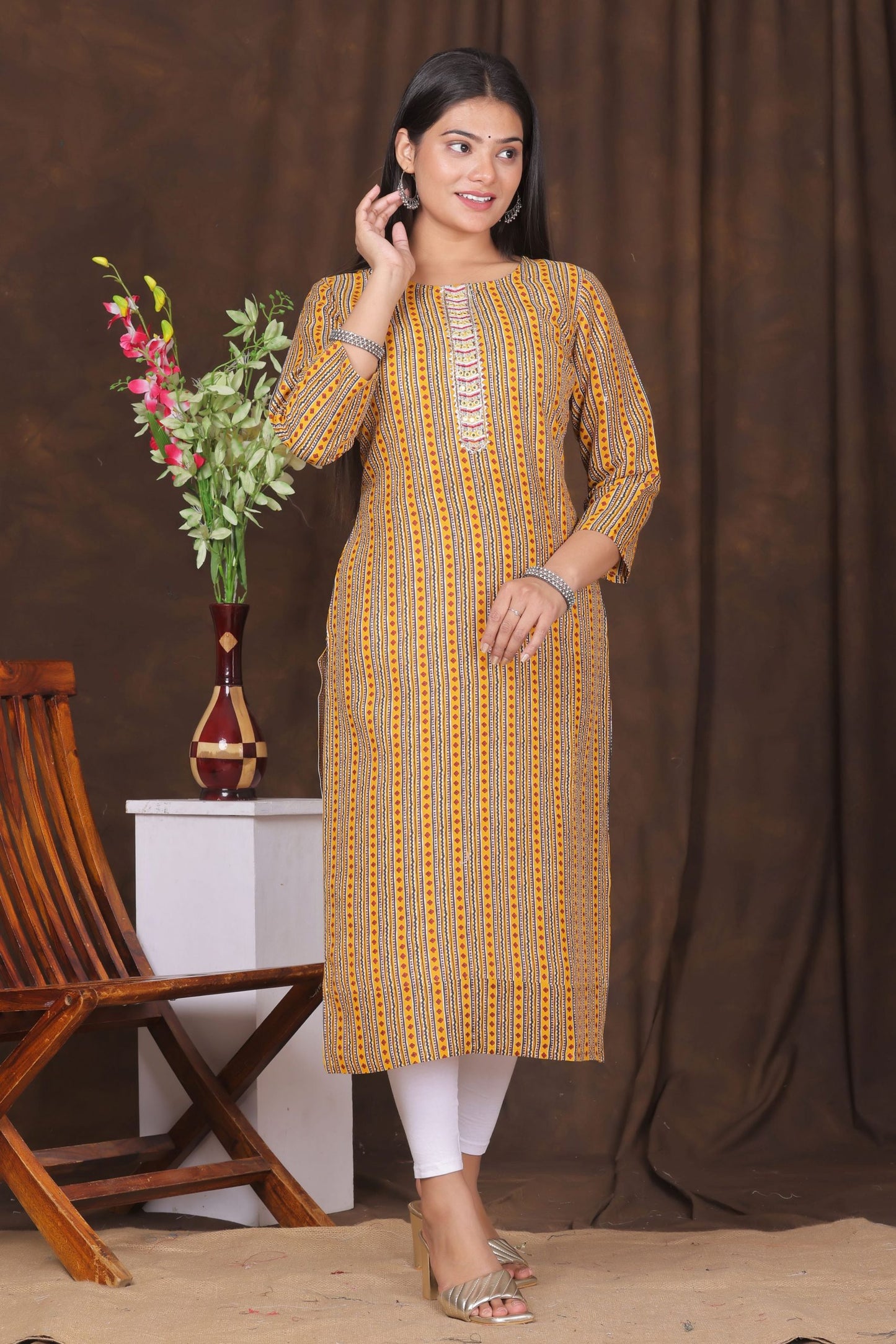 Women's embroidered striped printed straight kurta