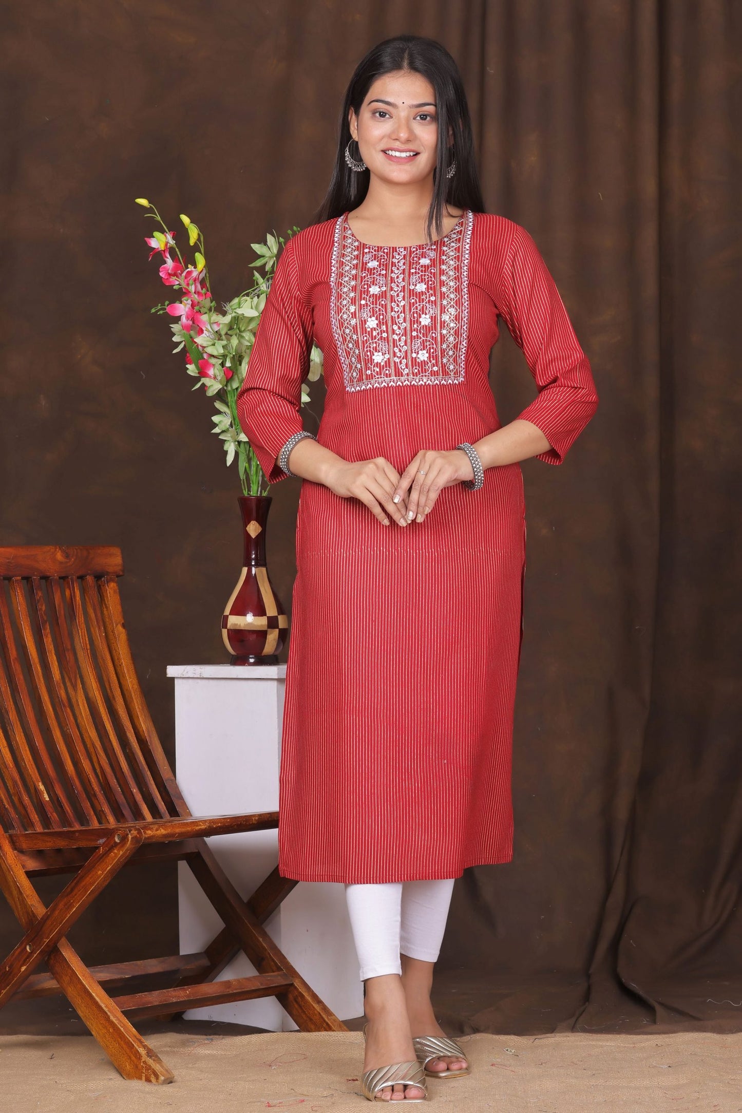 Women's embroidered striped printed straight kurta