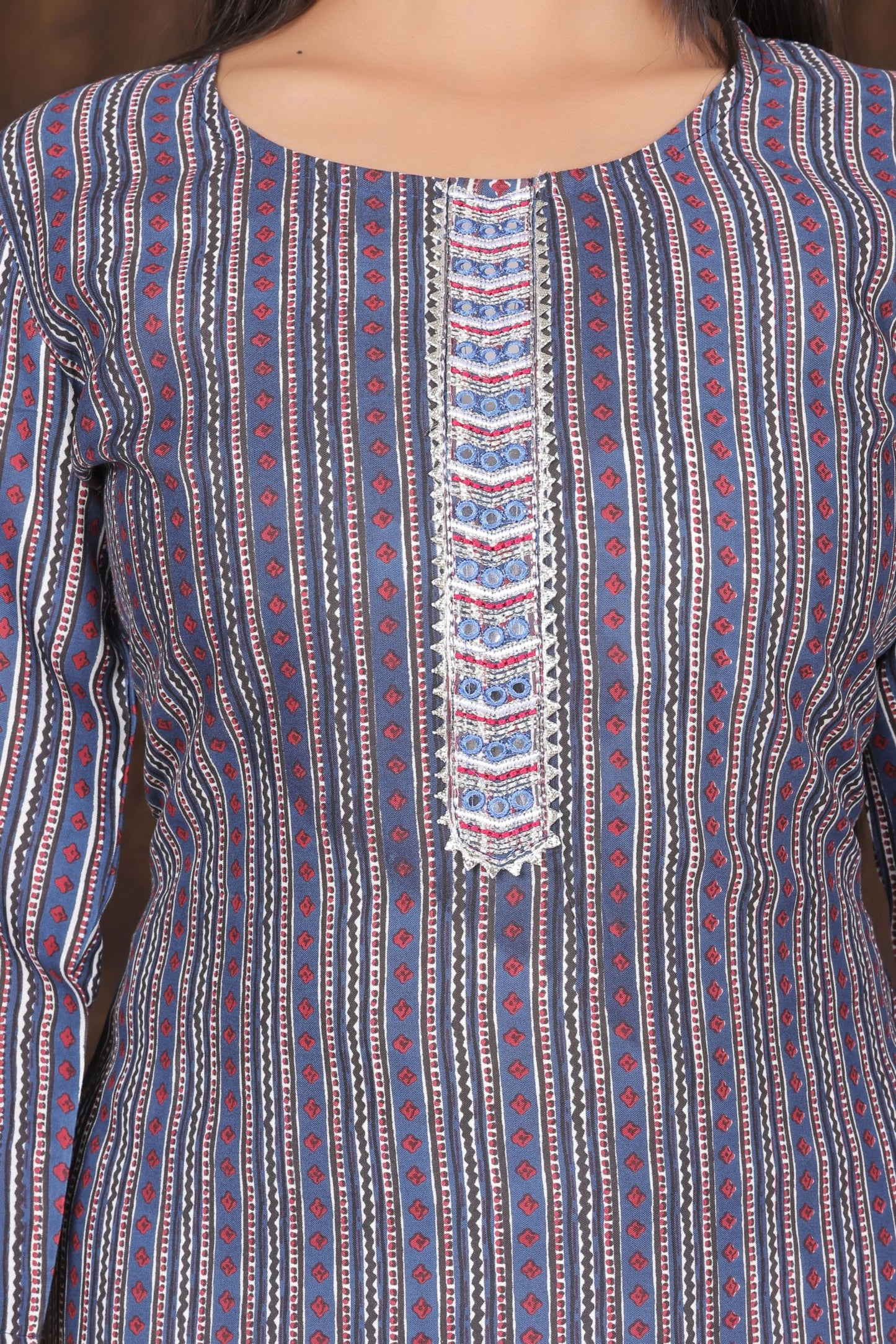 Women's embroidered striped printed straight kurta