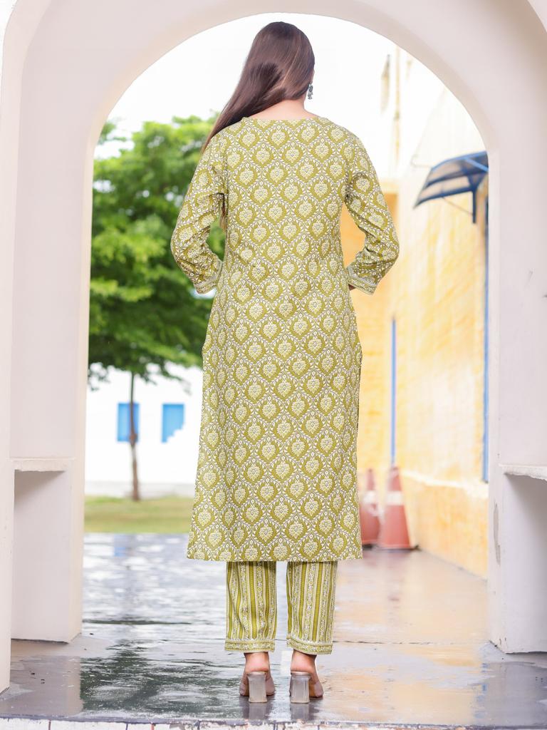 Women's printed adda work straight kurta with paint and duptta