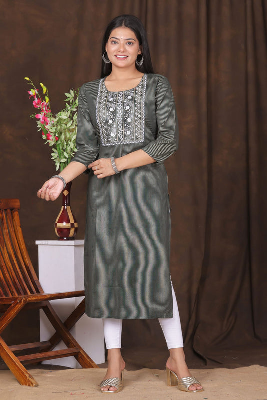 Women's embroidered striped printed straight kurta