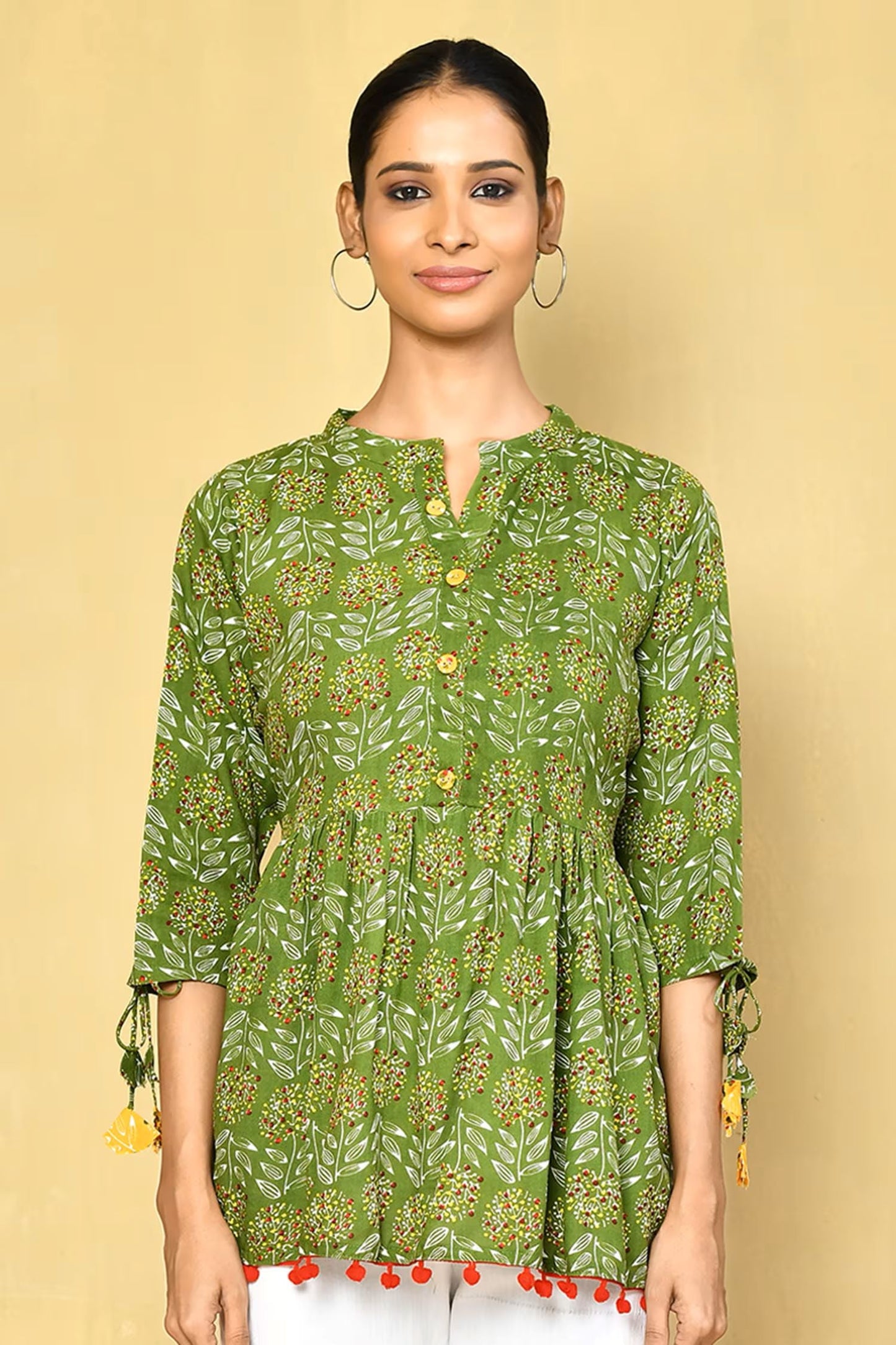 Vilai jaipur Women's Rayon Printed Short Kurta