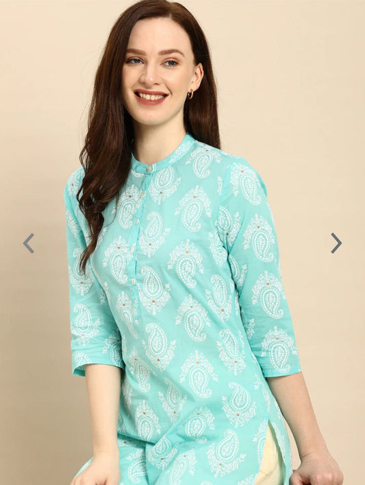 Women's paisely  printed straight formal kurta