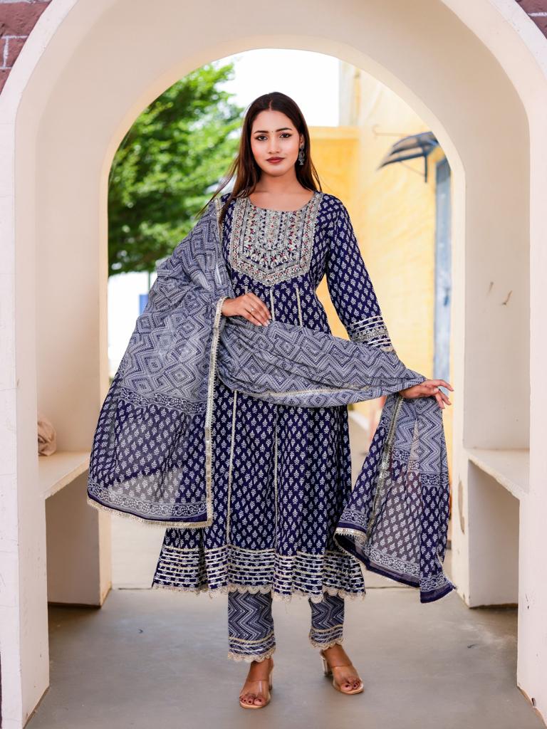 Women's printed  embroiderd  anarkali kurta with paint & duptta sets