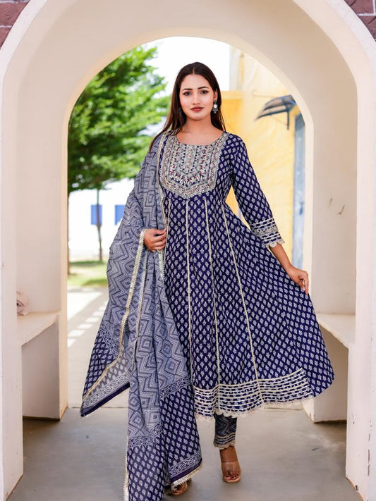 Women's printed  embroiderd  anarkali kurta with paint & duptta sets
