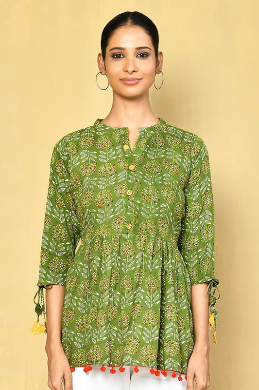 Vilai Jaipur Women's Rayon Printed Short Kurta