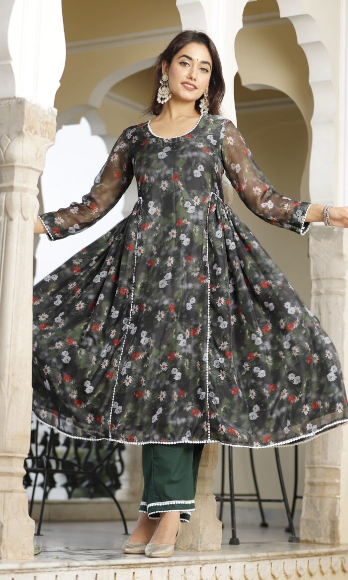 White and Red Rose Orgenza Set