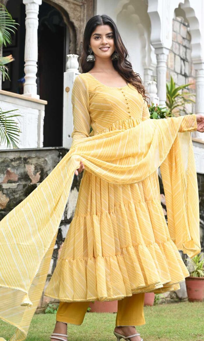 SMOOTH YELLOW LEHERYA TIRED ANARKALI